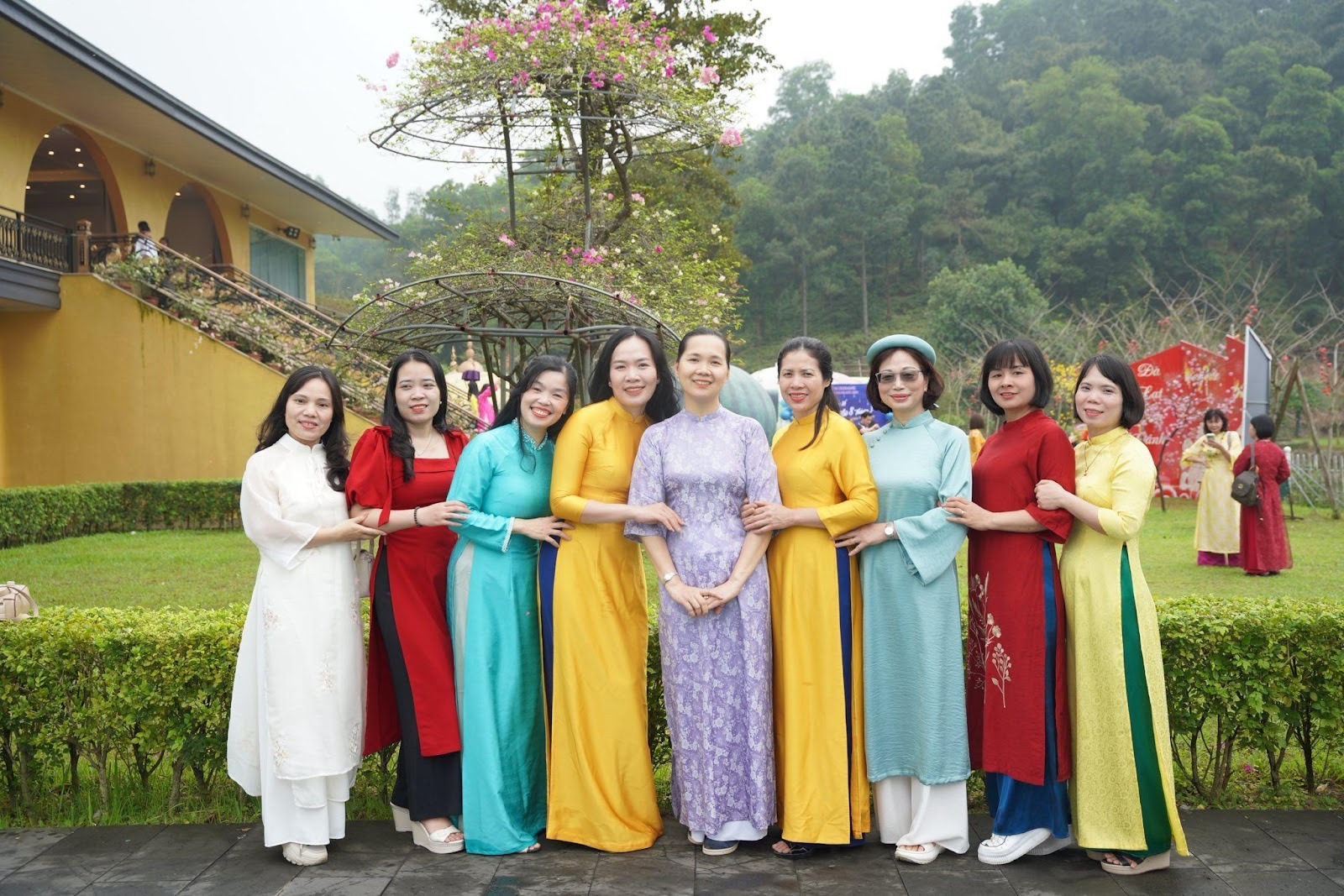 D:\P.Thúy- CĐ\h8.jpg