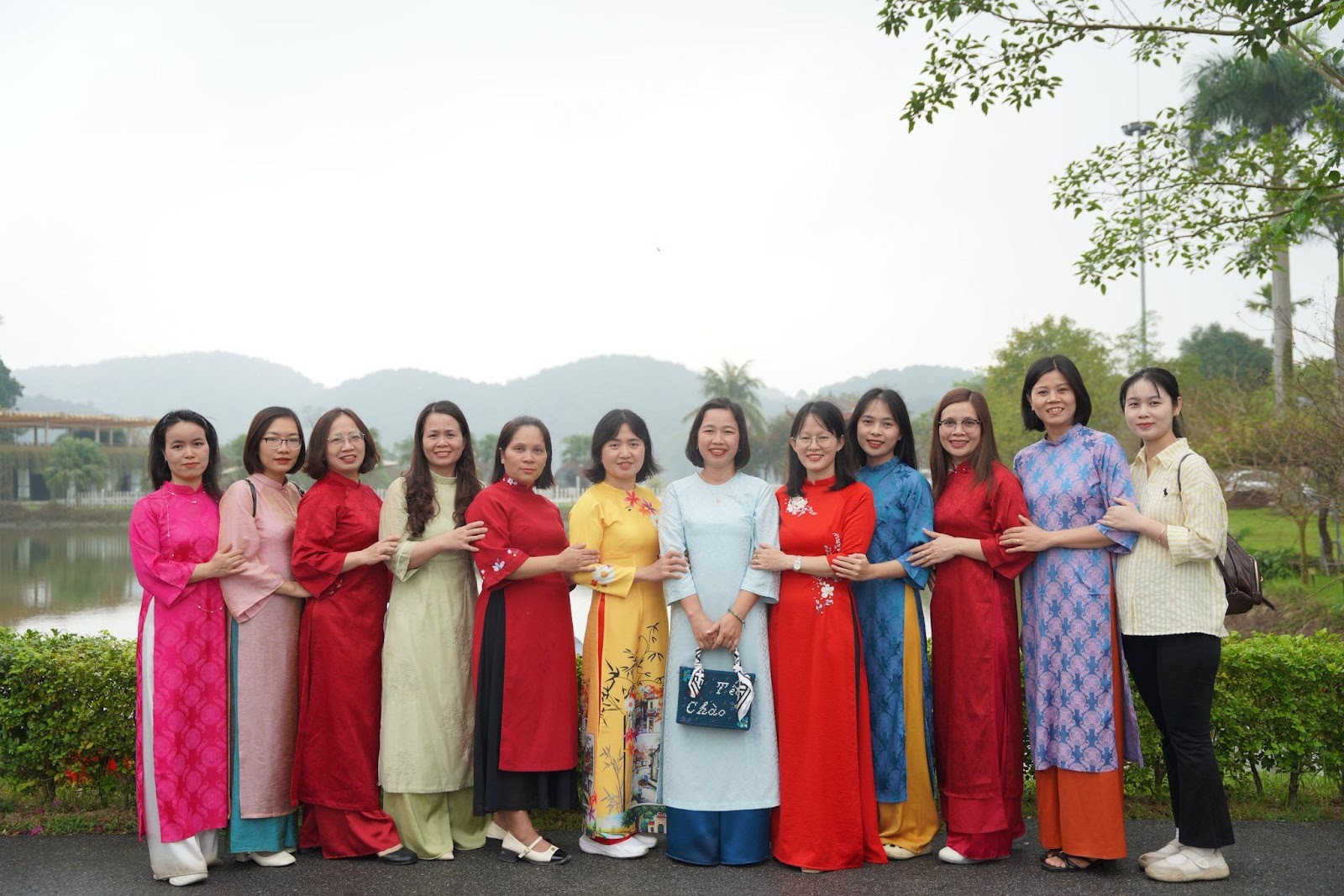 D:\P.Thúy- CĐ\h6.jpg