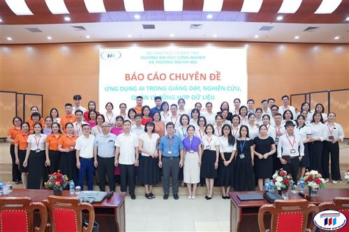 Trường Đại học Công nghiệp và Thương mại Hà Nội tổ chức lớp bồi dưỡng “Ứng dụng AI trong giảng dạy và quản lý”