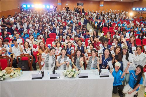 “Hành trình từ trái tim 2026” lan tỏa khát vọng khởi nghiệp tới sinh viên Trường Đại học Công nghiệp và Thương mại Hà Nội