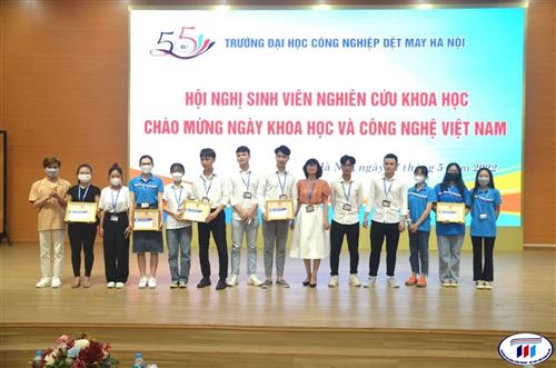 Hội nghị nghiên cứu khoa học sinh viên và chào mừng ngày khoa học và công nghệ Việt Nam 2022