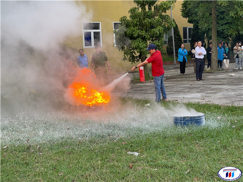 Trường Đại học Công nghiệp Dệt May Hà Nội tập huấn nghiệp vụ phòng cháy, chữa cháy cơ sở năm 2022