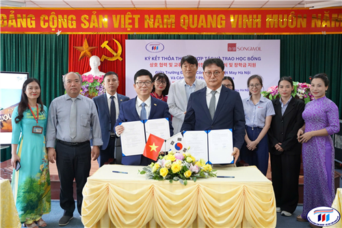 Songwol Vina và HTU ký kết thỏa thuận hợp tác và trao học bổng doanh nghiệp