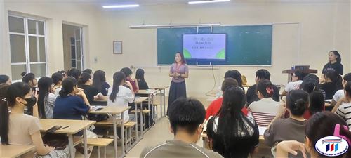 Khai giảng lớp Tiếng Trung cơ bản tháng 10/2025 tại Trường Đại học Công nghiệp và Thương mại Hà Nội