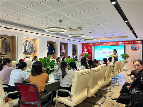 Khai giảng khóa đào tạo “Kỹ thuật chuyền ngành may”