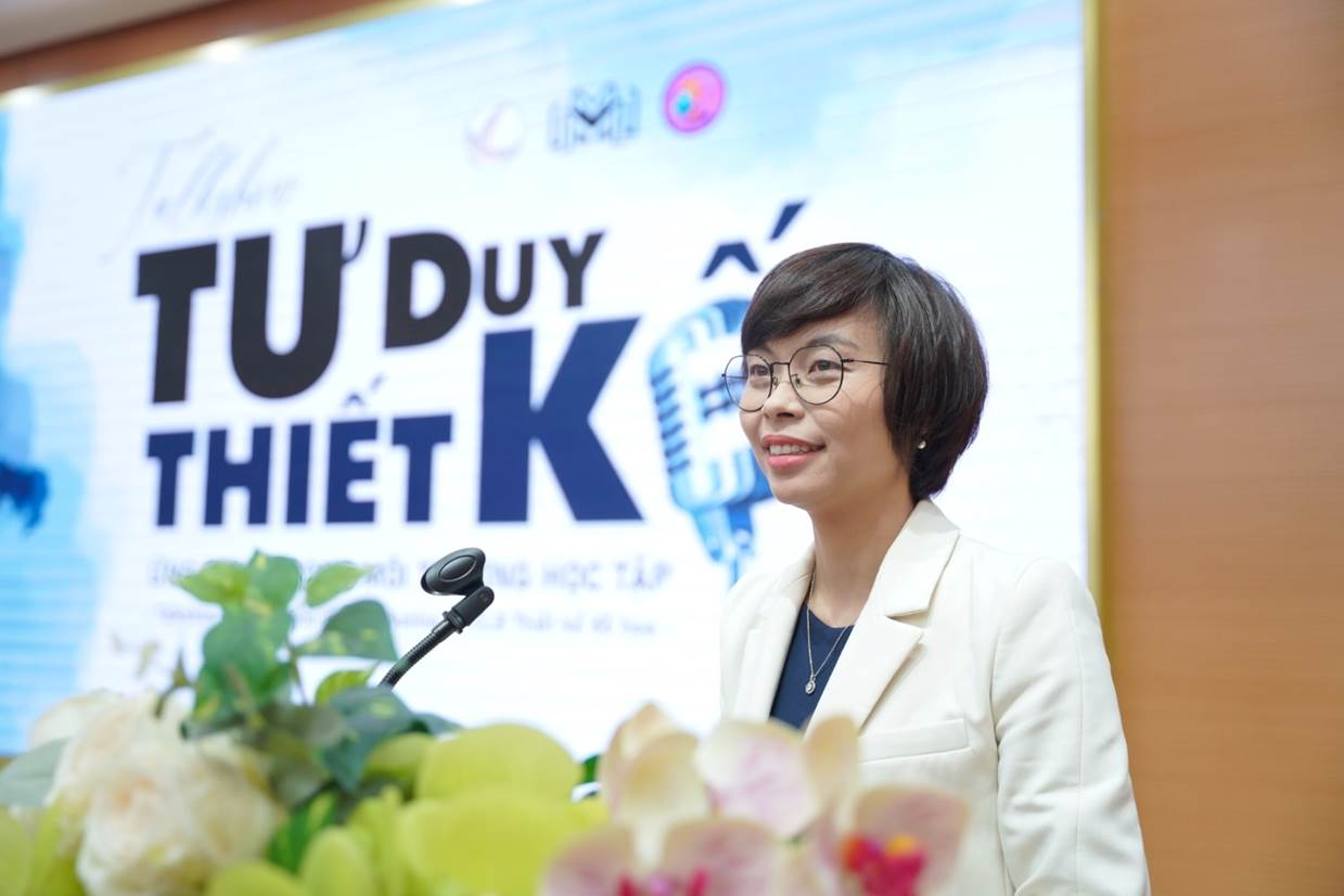 Có thể là hình ảnh về phòng tin tức và văn bản cho biết ''THIETK TƯ TUDUY T''DUY DUY THIET K TUDKO الله HOCTAP 1能''