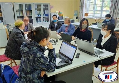 Duyệt đề xuất đề tài NCKH SV cấp trường do sv Nguyễn Thị Tình - lớp DHSD-K3 chủ nhiệm