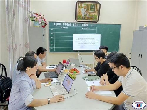 Bộ môn Cơ khí nghiệm thu đề tài nghiên cứu khoa học sinh viên cấp bộ môn năm học 2023-2024