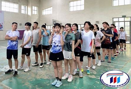GIẢI CẦU LÔNG SINH VIÊN HTU 2025 CHÀO MỪNG 50 NĂM GIẢI PHÓNG MIỀN NAM 30/4/1975 – 30/4/2025 VÀ NGÀY QUỐC TẾ LAO ĐỘNG 1/5/2025