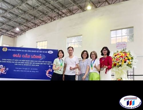 KHOA THIẾT KẾ SÁNG TẠO THAM GIA GIẢI CẦU LÔNG –  CHÀO MỪNG 135 NĂM NGÀY SINH CHỦ TỊCH HỒ CHÍ MINH