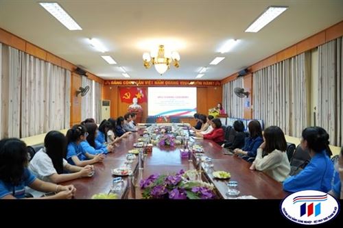 KÝ KẾT HỢP TÁC GIỮA TRƯỜNG ĐẠI HỌC CÔNG NGHIỆP VÀ THƯƠNG MẠI HÀ NỘI, VIỆN QUẢN LÝ KHOA HỌC QUỐC TẾ VÀ VIỆN THIẾT KẾ KINH DOANH, ẤN ĐỘ