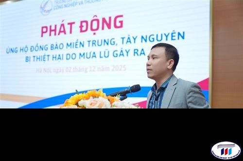 LAN TỎA YÊU THƯƠNG – KHOA CƠ ĐIỆN HƯỞNG ỨNG LỄ PHÁT ĐỘNG ỦNG HỘ ĐỒNG BÀO LŨ LỤT MIỀN TRUNG – TÂY NGUYÊN