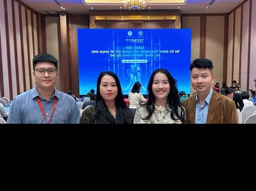 HỘI THẢO QUỐC TẾ “ỨNG DỤNG TRÍ TUỆ NHÂN TẠO (AI)           TRONG XÂY DỰNG NỀN TẢNG DỮ LIỆU KHỞI NGHIỆP QUỐC GIA