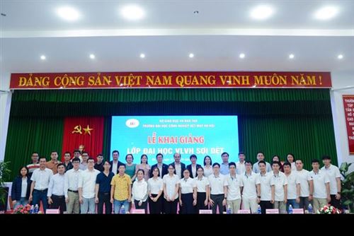 ĐÀO TẠO ĐẠI HỌC VỪA LÀM VỪA HỌC NGÀNH CÔNG NGHỆ SỢI, DỆT: GIẢI PHÁP PHÁT TRIỂN NGUỒN NHÂN LỰC CHẤT LƯỢNG CAO CHO NGÀNH DỆT MAY