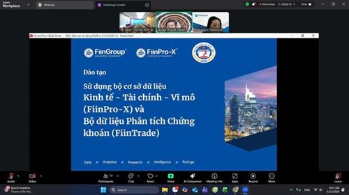 GIẢNG VIÊN KHOA KINH TẾ THAM DỰ BUỔI ĐÀO TẠO VỀ KHAI THÁC HỆ THỐNG DỮ LIỆU KINH TẾ VĨ MÔ FIINPRO VÀ DỮ LIỆU CHỨNG KHOÁN FIINTRADE